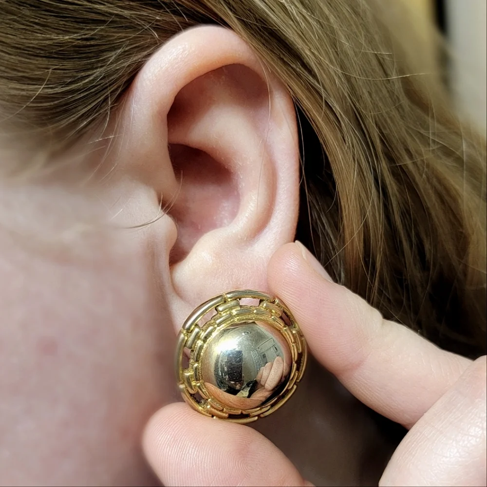 Vintage Trifari Signed Gold Round Dome Earrings